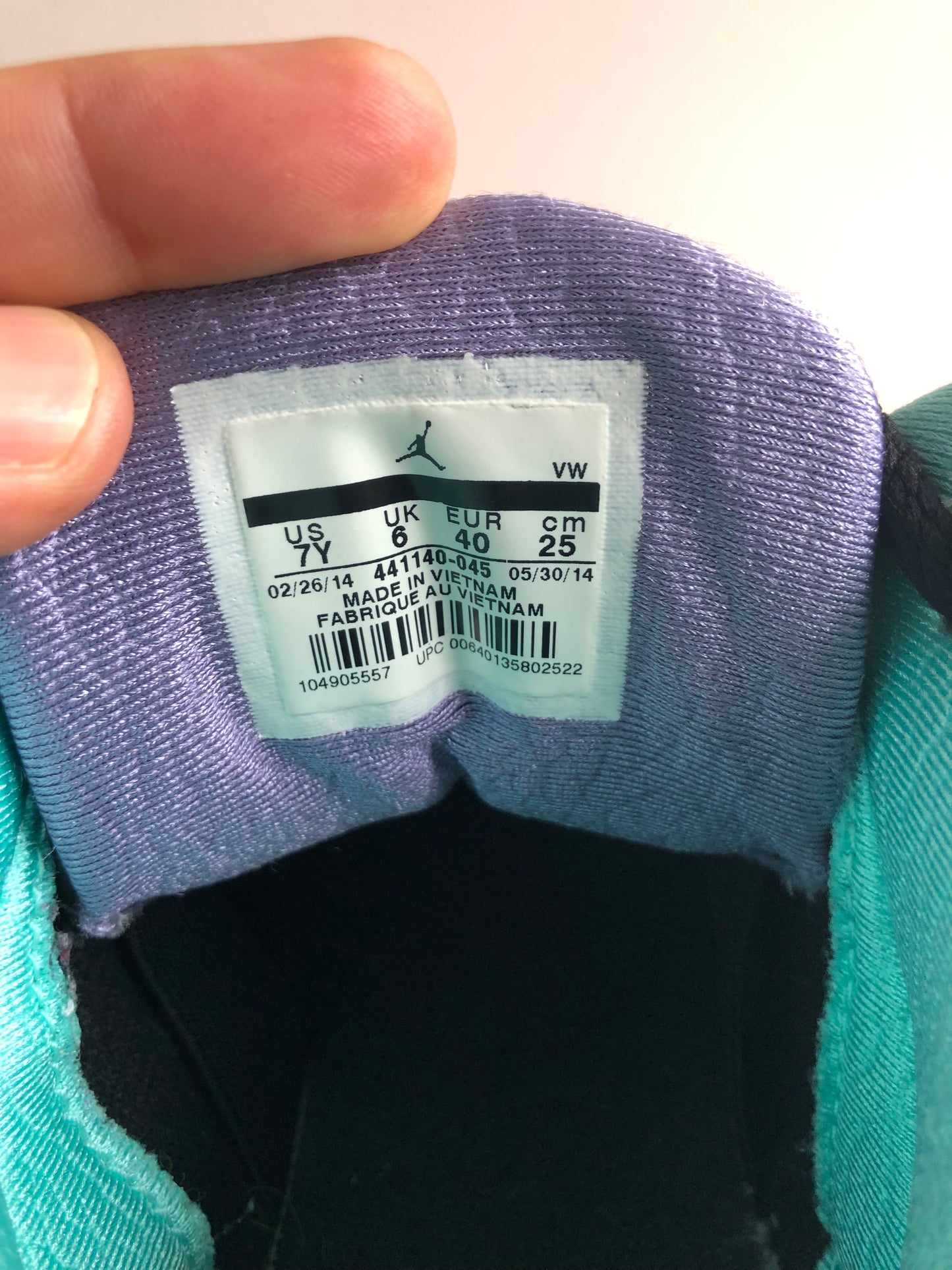 Air Jordan 3 Retro Bleached-Turquoise Mint - Maat 40