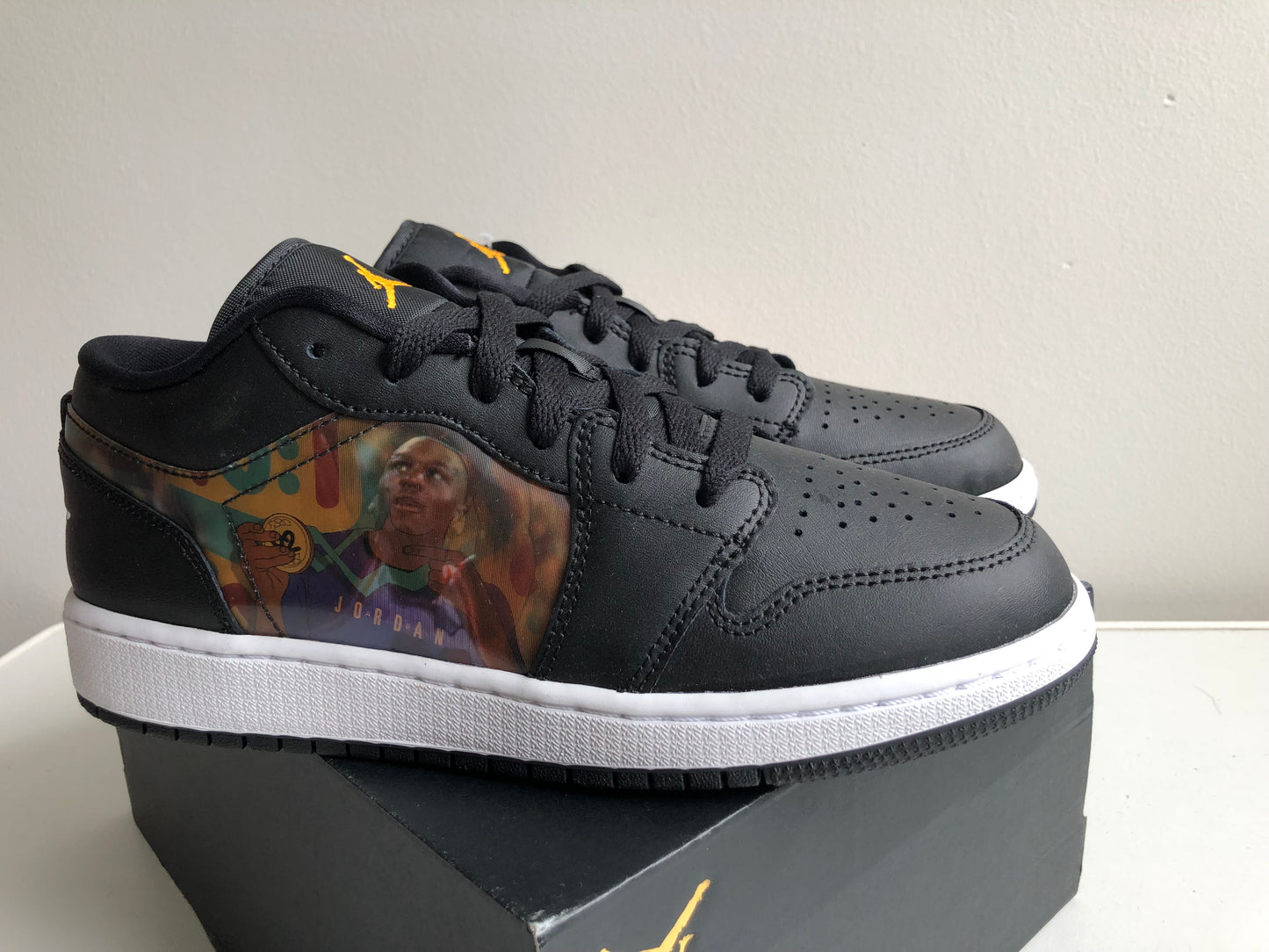Nike air Jordan 1 Low (GS)       Maat 38,5