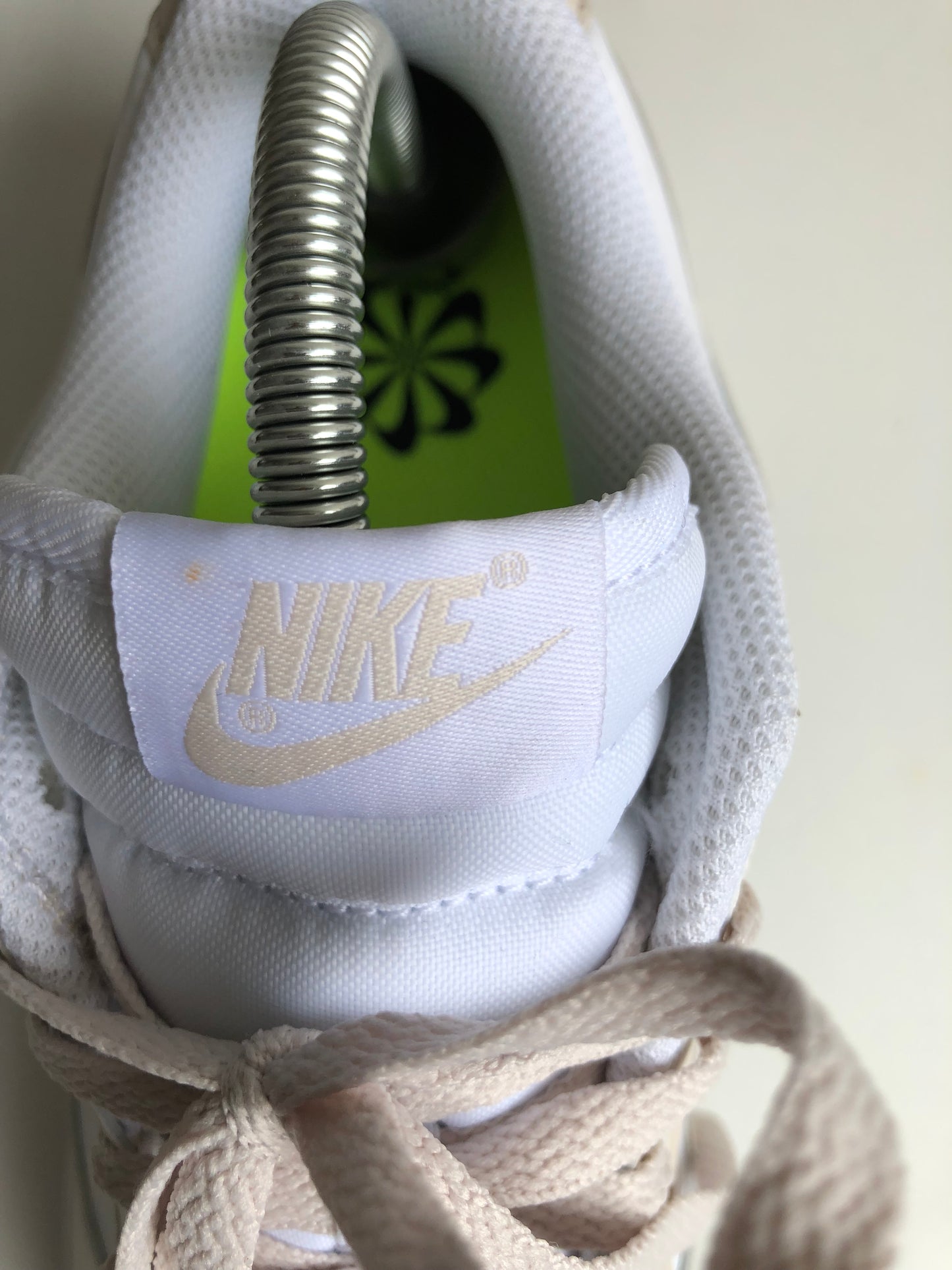 Nike Dunk Low    (Maat 42)
